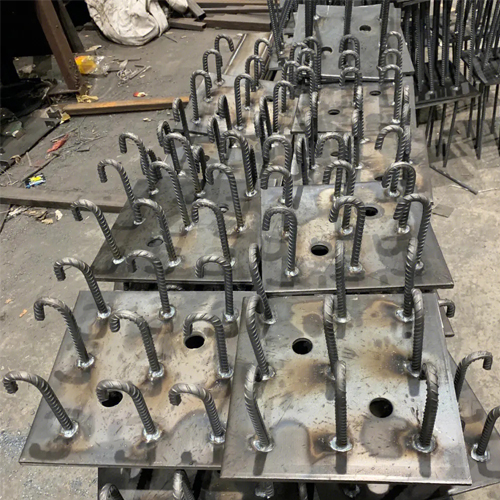 图纸中如何确定葫芦岛预埋件的位置？